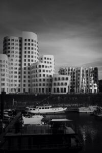 Dusseldorf n4ggg